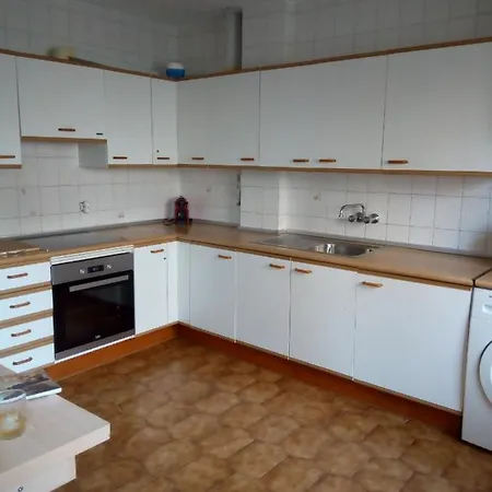 Centrico Cerca De La Playa Апартаменти