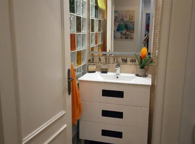 Centrico Cerca De La Playa * 토레몰리노스